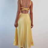MALKA | Stilvolles Maxikleid mit Zartem Fall